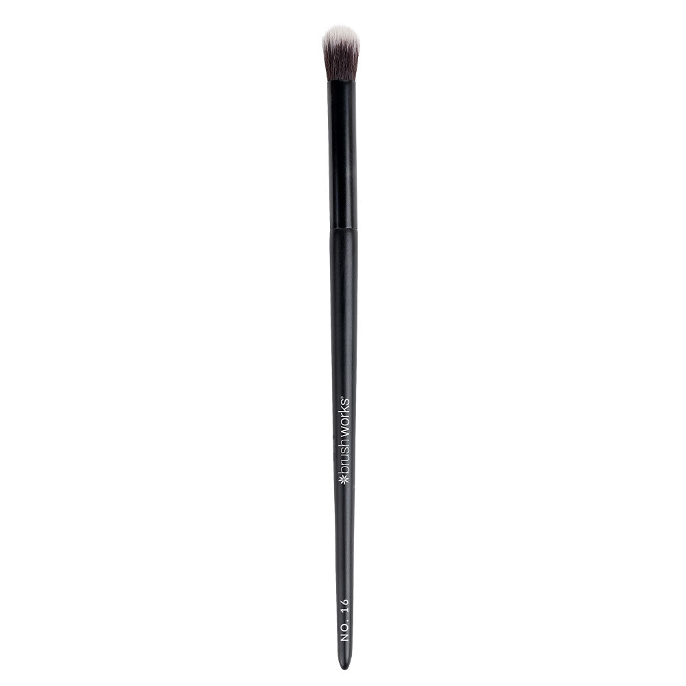 No.16 Tapered Blending Eye Brush